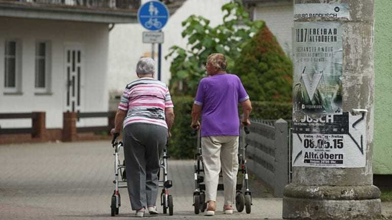 Έρευνα: Οι άνθρωποι ζουν περισσότερο αλλά πιο πολλά χρόνια άρρωστοι