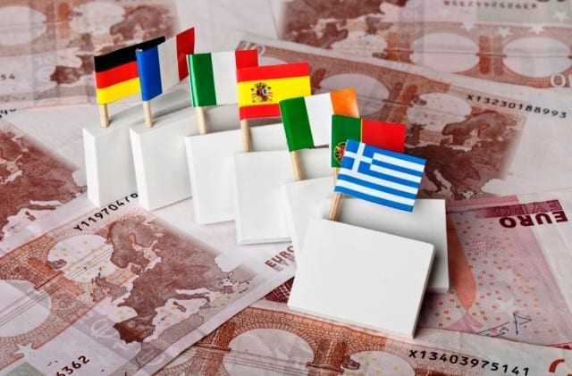 ΕΚΤ: Κάθε Έλληνας έχασε 17.000 ευρώ την περίοδο 2009-2013