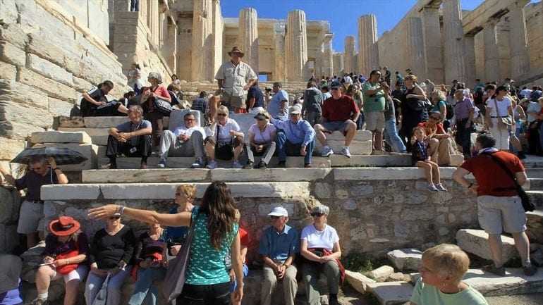 Αύξηση του τουρισμού: Στους 22,5 εκατ. οι τουρίστες την περίοδο Ιανουαρίου – Οκτωβρίου