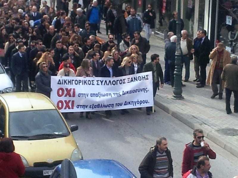 ΒΙΝΤΕΟ: ΚΙΚΗ ΚΙΟΥΣΗ ΚΑΙ ΣΤΕΛΙΟΣ ΜΩΡΑΙΤΗΣ ΣΤΟΝ ΑΓΩΝΑ