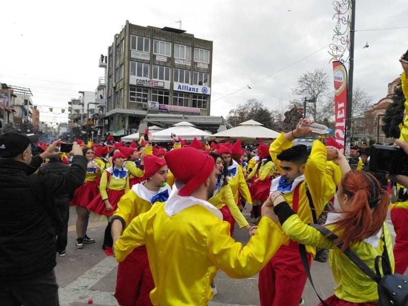 ΦΩΤΟΡΕΠΟΡΤΑΖ + ΒΙΝΤΕΟ 2: Η μεγάλη καρναβαλική παρέλαση στην Ξάνθη