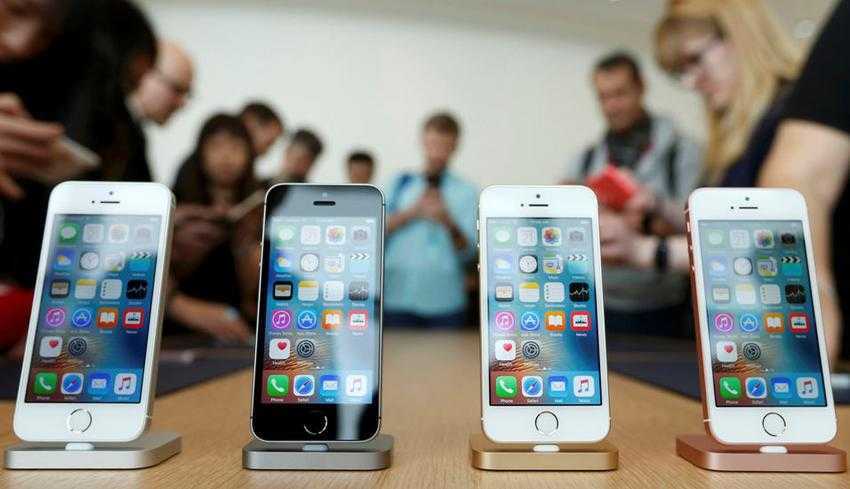 Από τις 7 Απριλίου στην Ελλάδα το νέο iPhone SE 4 ιντσών της Apple