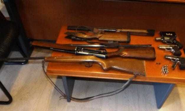 Συνελήφθησαν 10 πολίτες  κατηγορούμενοι για παραβάσεις του νόμου περί όπλων