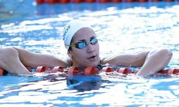 Κολύμβηση: Σπουδαίο ατομικό ρεκόρ και πρόκριση για τη Δράκου