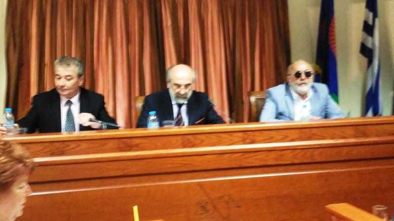 Ε. Λαμπάκης: Θα πολεμήσουμε τον «κόφτη»