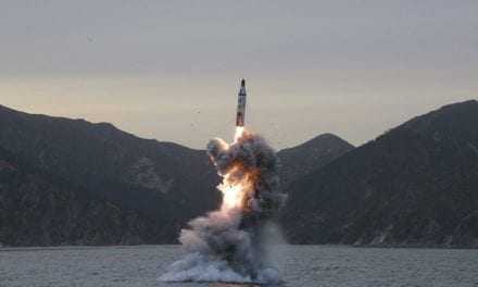 Η Βόρεια Κορέα προχώρησε στη δοκιμή ενός βαλλιστικού πυραύλου που εκτοξεύτηκε από υποβρύχιο