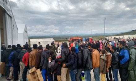 Πολιτική θύελλα για το έργο της σίτισης των προσφύγων στις Σέρρες