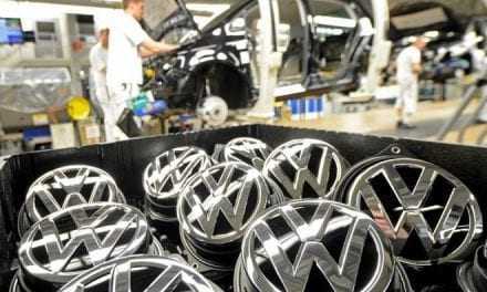 H Volkswagen διακόπτει την παραγωγή του Golf