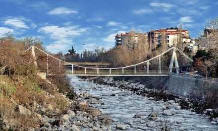 ΜΑΣ ΠΗΡΕ ΤΟ ΠΟΤΑΜΙ ΜΑΣ ΠΗΡΕ Ο ΠΟΤΑΜΟΣ. Η ΞΑΝΘΗ ΜΕΣ ΤΙΣ ΛΑΚΟΥΒΕΣ Η ΑΞΙΟΠΟΙΗΣΗ ΤΟΥ ΚΟΣΥΝΘΟΥ ΜΑΣ ΜΑΡΑΝΕ