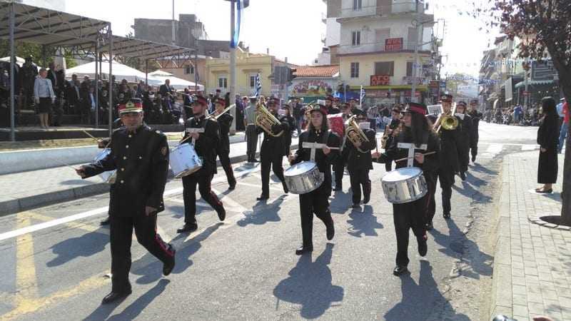 ΒΙΝΤΕΟ+ΦΩΤΟ: Παρέλαση Συλλόγων και μαθητών Δημοτικών Σχολείων Ξάνθης