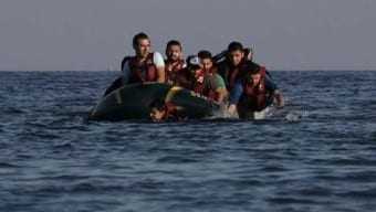 Φουσκωτό με λαθρομετανάστες στην θαλάσσια περιοχή της Αλεξανδρούπολης