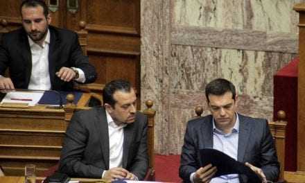 Τηλεοπτικές άδειες: Διαχείριση της ήττας στο ΣτΕ επιχειρεί το Μαξίμου