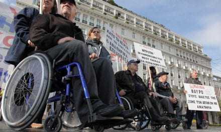 Ε.Σ.Α.μεΑ.: Επείγουσα επιστολή στον πρωθυπουργό για τα αναπηρικά επιδόματα