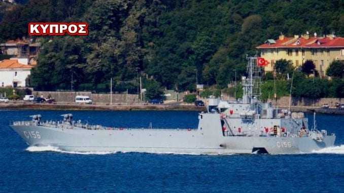 Σοκ στην Κύπρο: Η Τουρκία μετέφερε αποβατικά πλοία στο νησί (φωτό-βίντεο)