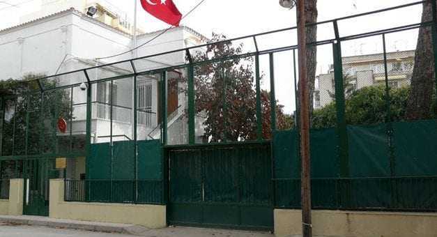 Το Τουρκικό Προξενείο και τα πολιτικα συμφαίροντα