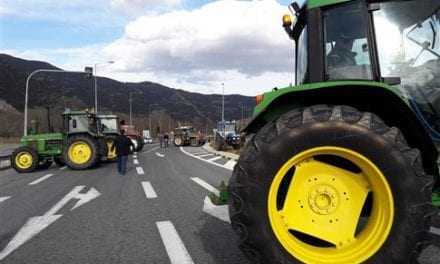 Ώρα αποφάσεων για κλιμάκωση των αγροτικών κινητοποιήσεων