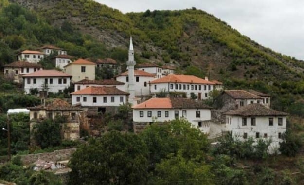 Κατ’ απαίτηση της Άγκυρας: δίγλωσσα νηπιαγωγεία στην Θράκη δρομολογεί η κυβέρνηση ΣΥΡΙΖΑ-ΑΝΕΛ