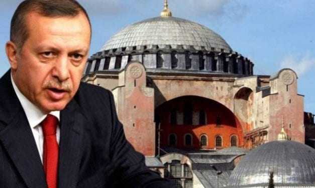 Ο Ερντογάν μετατρέπει την Αγία Σοφία σε τζαμί και η Ελλάδα εγκαινιάζει το τζαμί στο Βοτανικό
