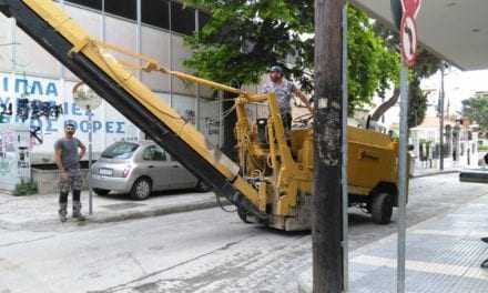 Η 12 Αποστόλων φοράει καινούρια άσφαλτο