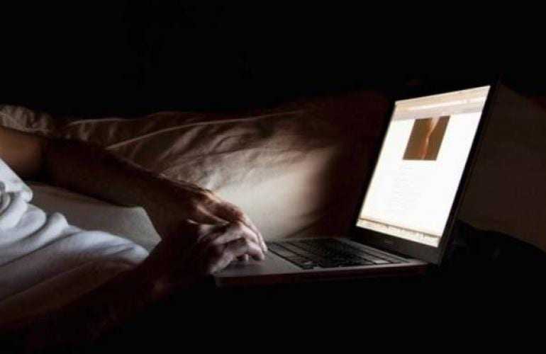ΑΛΕΞΑΝΔΡΟΥΠΟΛΗ/34χρονος προσπάθησε να αποπλανήσει ανήλικο αγόρι μέσω διαδικτύου. Εντοπίστηκε