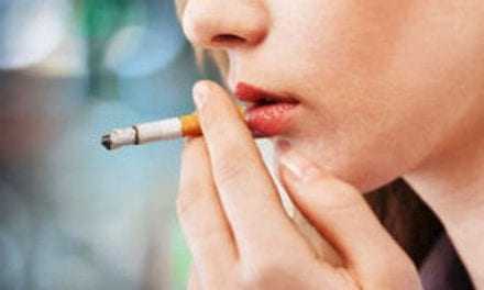 Ένας στους δέκα εφήβους 13 έως 15 ετών (το 11%) είναι καπνιστής παγκοσμίως