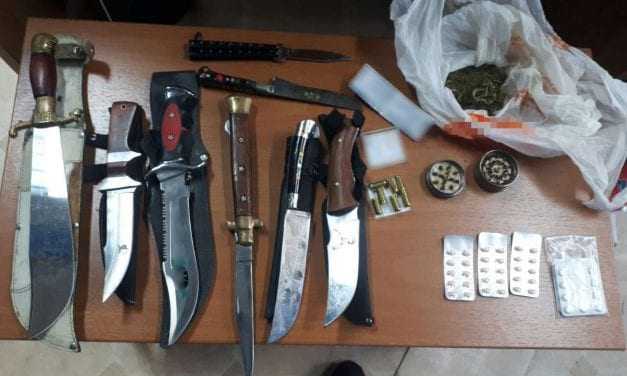 Μαχαιροβγάλτες και χασισέμποροι στα χέρια της Αστυνομίας