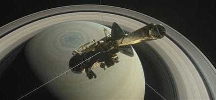 Το διαστημικό σκάφος Cassini «αυτοκτονεί» στον Κρόνο στις 15 Σεπτεμβρίου