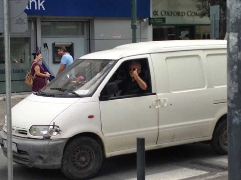 Ο Μ. Τσέπελης εν ώρα εργασίας. Η ΦΩΤΟΓΡΑΦΙΑ ΤΗΣ ΗΜΕΡΑΣ