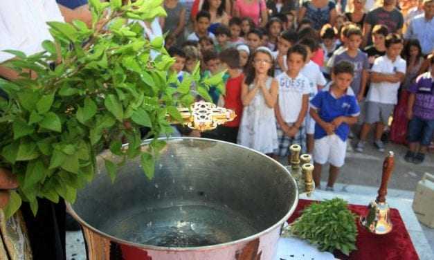 «Πρώτο κουδούνι» σήμερα στα σχολεία όλης της χώρας