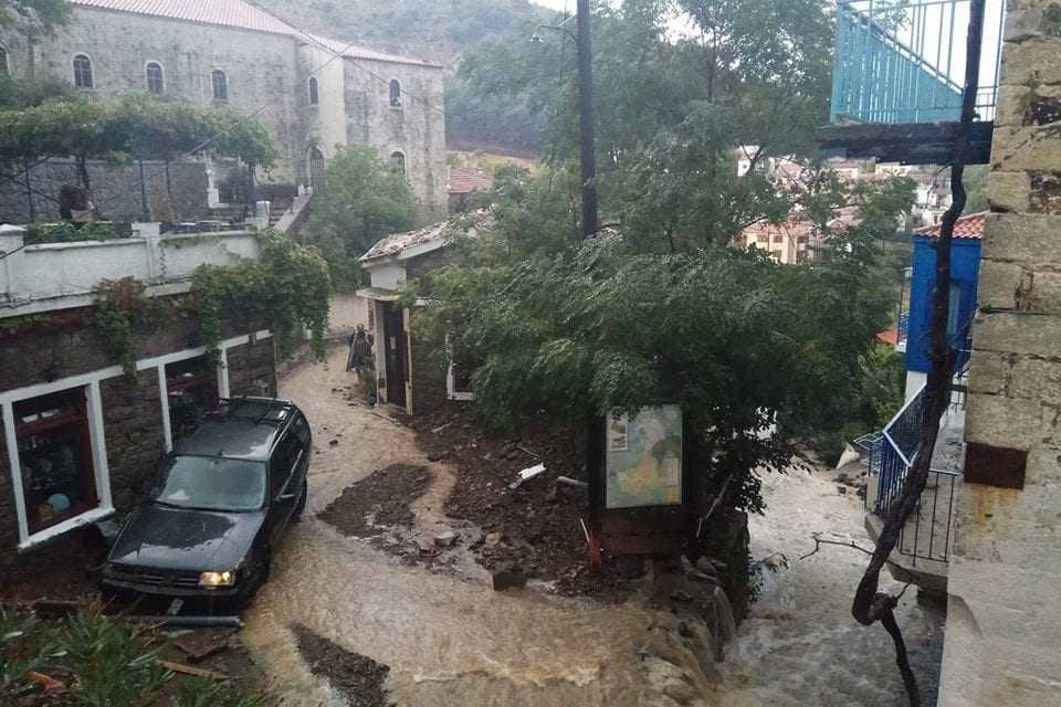 Σκηνές αποκάλυψης στην Σαμοθράκη. Ποιος φταίει; Ποιος θα πληρώσει την ζημιά;