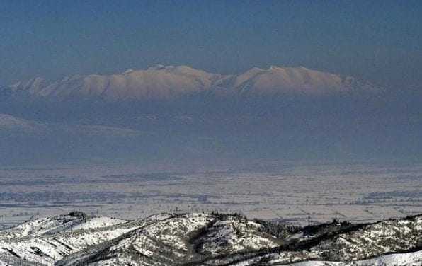 Επεσαν τα πρώτα χιόνια σε Όλυμπο και Καϊμάκτσαλαν [video]