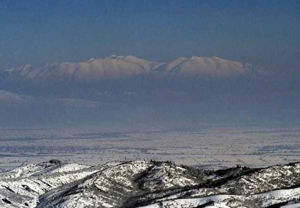 Επεσαν τα πρώτα χιόνια σε Όλυμπο και Καϊμάκτσαλαν [video]