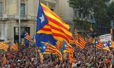 Καταλονία. Γιατί σιωπά η κυβέρνηση για την απόσχιση της; Θα πάρει θέση; Μήπως τα βρούμε μπροστά μας;