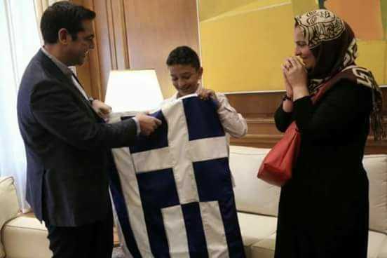 Αυτή είναι η προτεραιότητα του Πρωθυπουργού. Τα Ελληνόπουλα δεν έχουν θέση στην ατζέντα του;