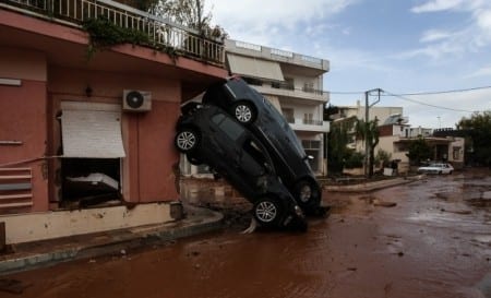 Φυσικές καταστροφές, κακοδιοίκηση και διαφθορά