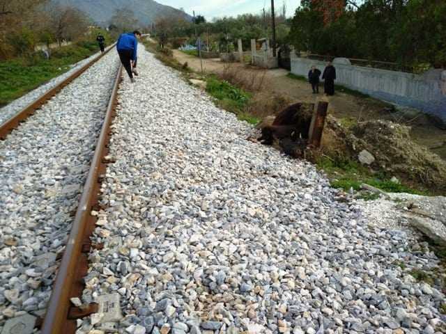 Κιμμέρια ο θάνατος παραμονεύει στις γραμμές του τραίνου