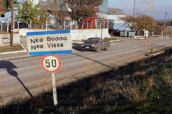 Φρίκη στον Έβρο: Αδέρφια έδεσαν σε δέντρο και ξυλοκόπησαν συγχωριανό τους