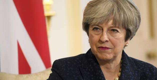 Ηττα για την Μέι: Εχασε την ψηφοφορία για το Brexit, «αντάρτικο» από βουλευτές της
