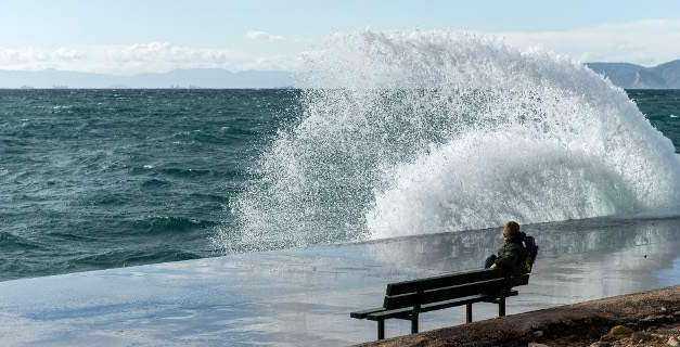 Θυελλώδεις άνεμοι στην θαλάσια περιοχή ευθύνης του Λ.Τ. Λάγους