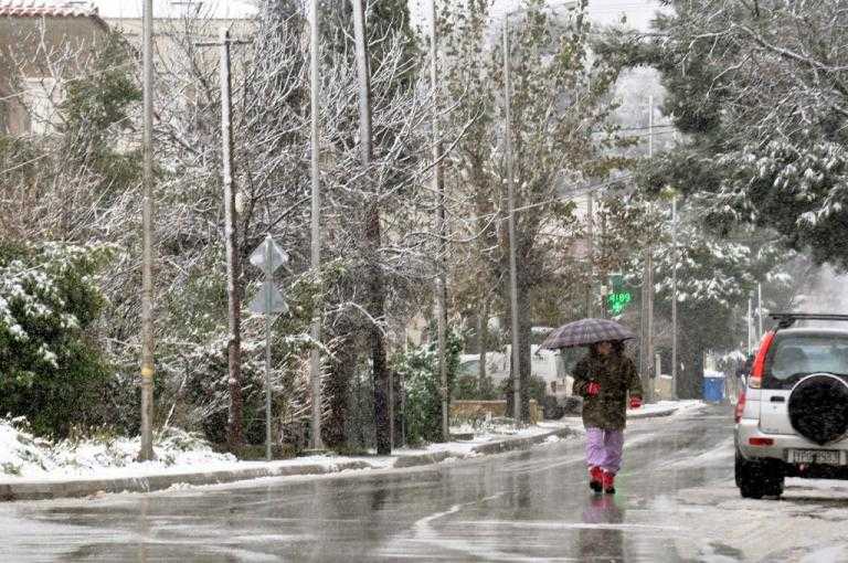 Προειδοποίηση Καλλιάνου: Παράταση του κρύου και χιονοπτώσεις μέχρι και την Κυριακή, παραμονή Χριστουγέννων