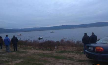 ΕΚΤΑΚΤΟ! Δεν βρήκαν τους ψαράδες στη Μικρή Βόλβη -Αύριο θα συνεχιστούν οι προσπάθειες (ΕΙΚΟΝΕΣ)