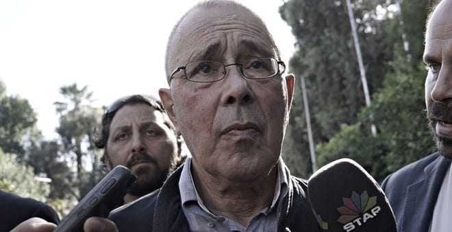 ΕΚΤΑΚΤΟ – Κυνήγησαν και χτύπησαν τον Ζουράρι στο συλλαλητήριο της Θεσσαλονίκης