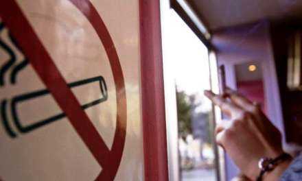 Οι ποινές στους καπνιστές εργαζόμενους! Η εγκύκλιος που εκδόθηκε Σκοπός η προστασία της δημόσιας υγείας
