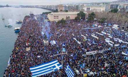 Κινδυνεύει από «λαϊκή» επανάσταση ο Τσίπρας;