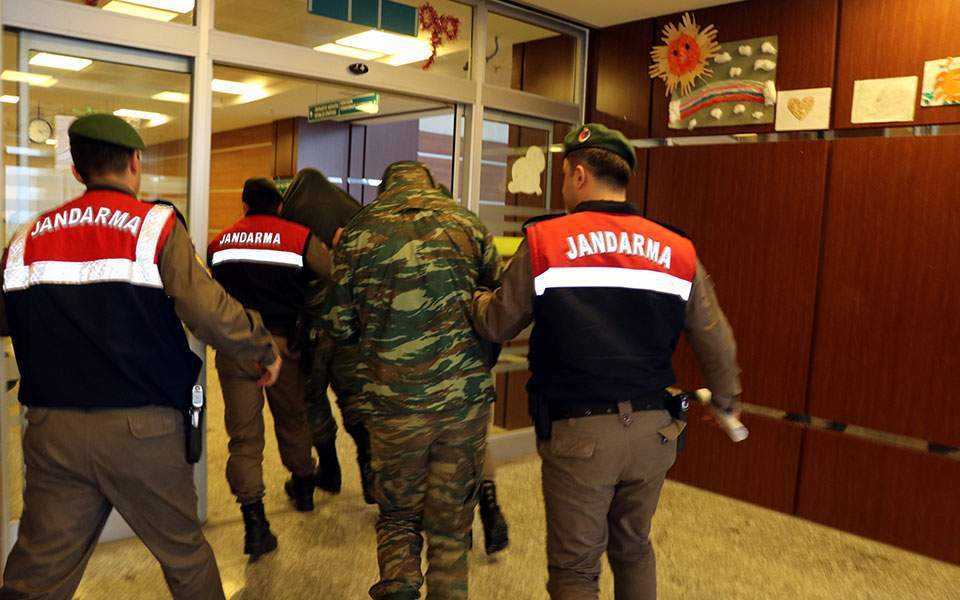 Νέο «όχι» του τουρκικού δικαστηρίου στην απελευθέρωση των δύο στρατιωτικών