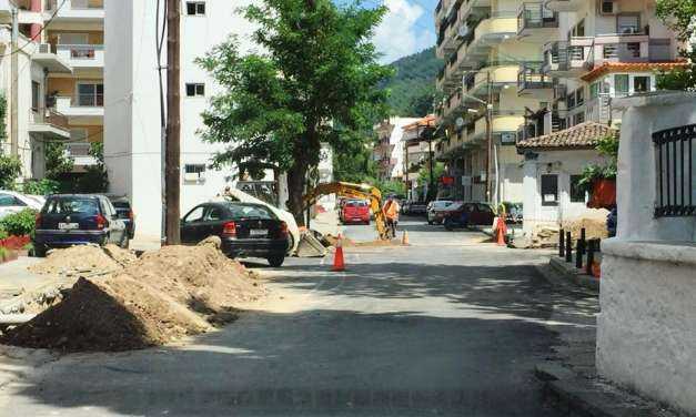 ΔΕΗ ΞΑΝΘΗΣ. Ράβε ξήλωνε δουλειά να μη σου λείπει