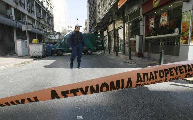 Ισχυρή έκρηξη τη νύχτα στον Πειραιά