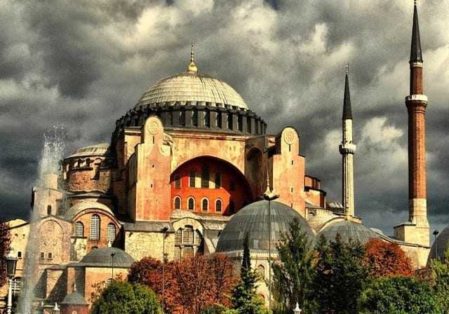 Παραμένει Μουσείο η Αγιά Σοφιά, σύμφωνα με την απόφαση του Συνταγματικού Δικαστηρίου της Τουρκίας