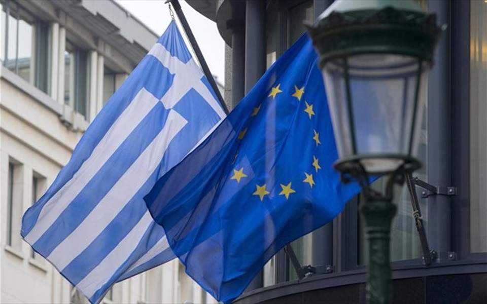 Διαψεύδει η Κομισιόν τα περί συμφωνίας για τις συντάξεις