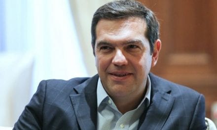 O Τσίπρας θέλει εκλογές Οκτώβριο, ετοιμάζεται για Μάιο, «βλέπει» όμως Φεβρουάριο